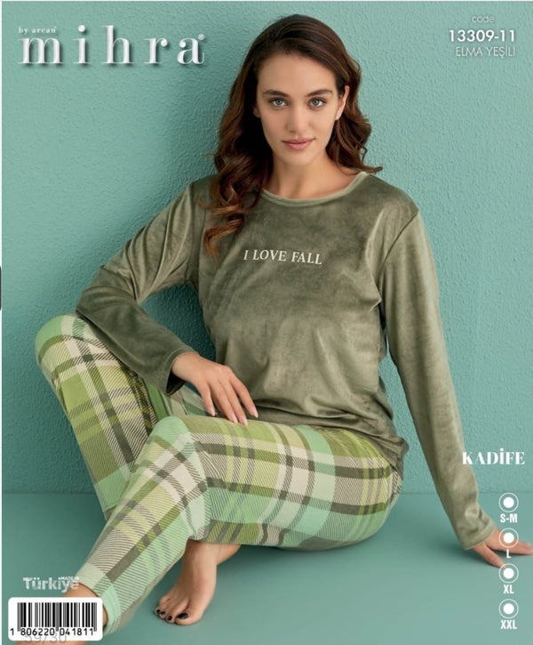 פיגמות נשים חורף